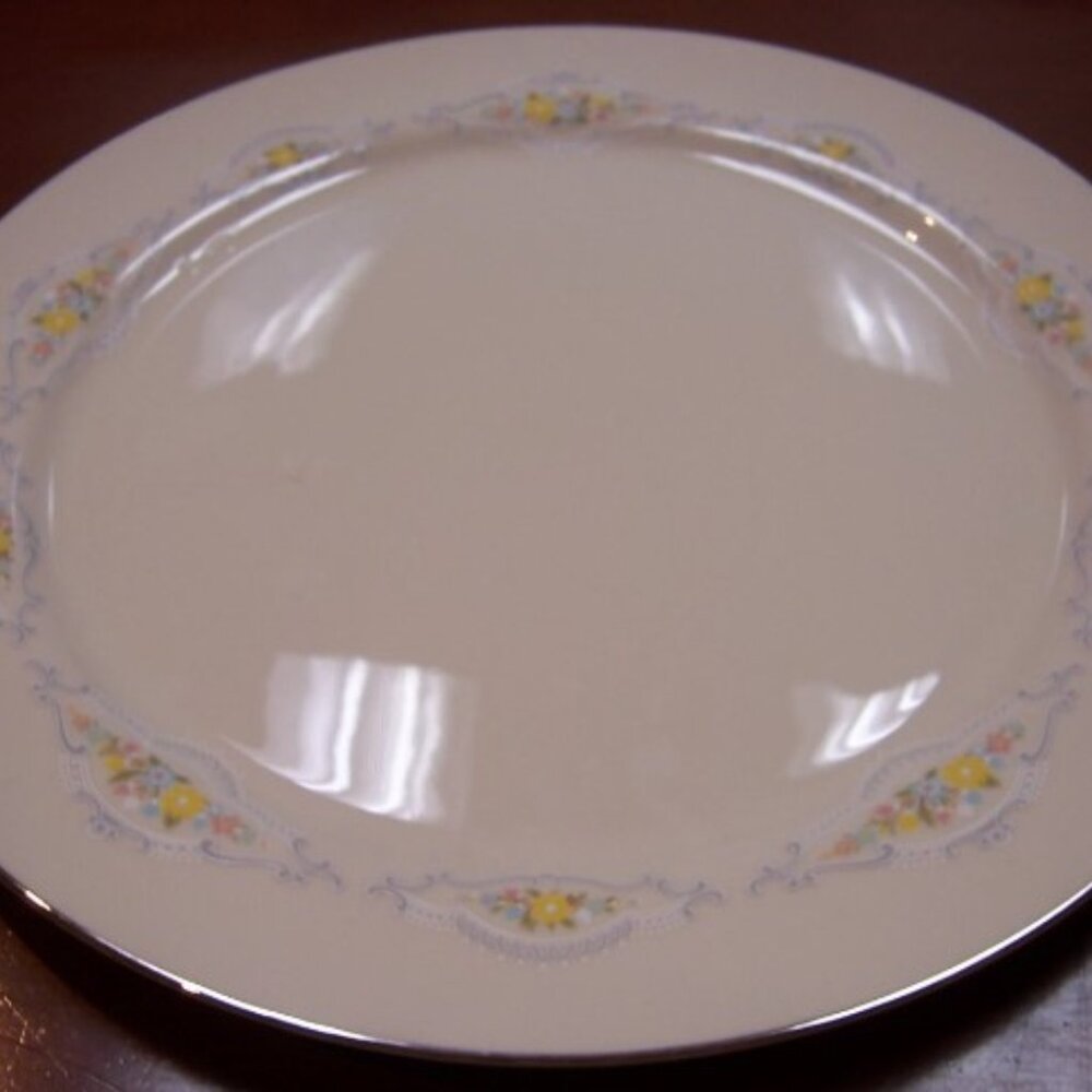 Dinner Plate - Minuet by PICKARD